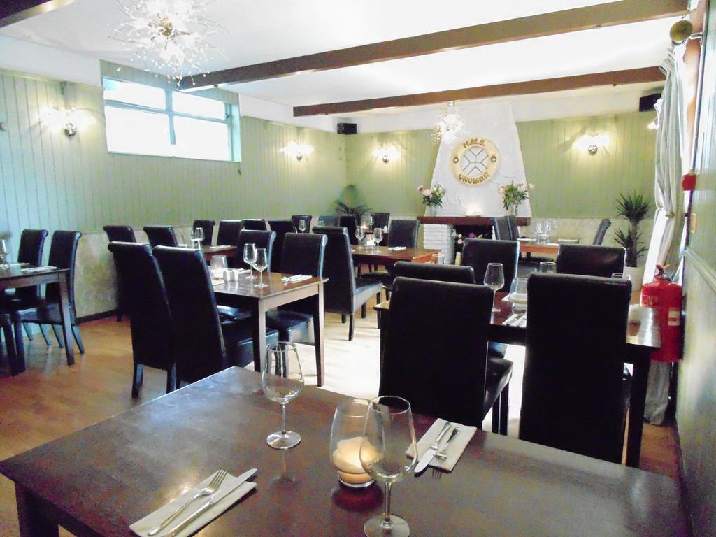 אדינבורו Cedar Inn מראה חיצוני תמונה